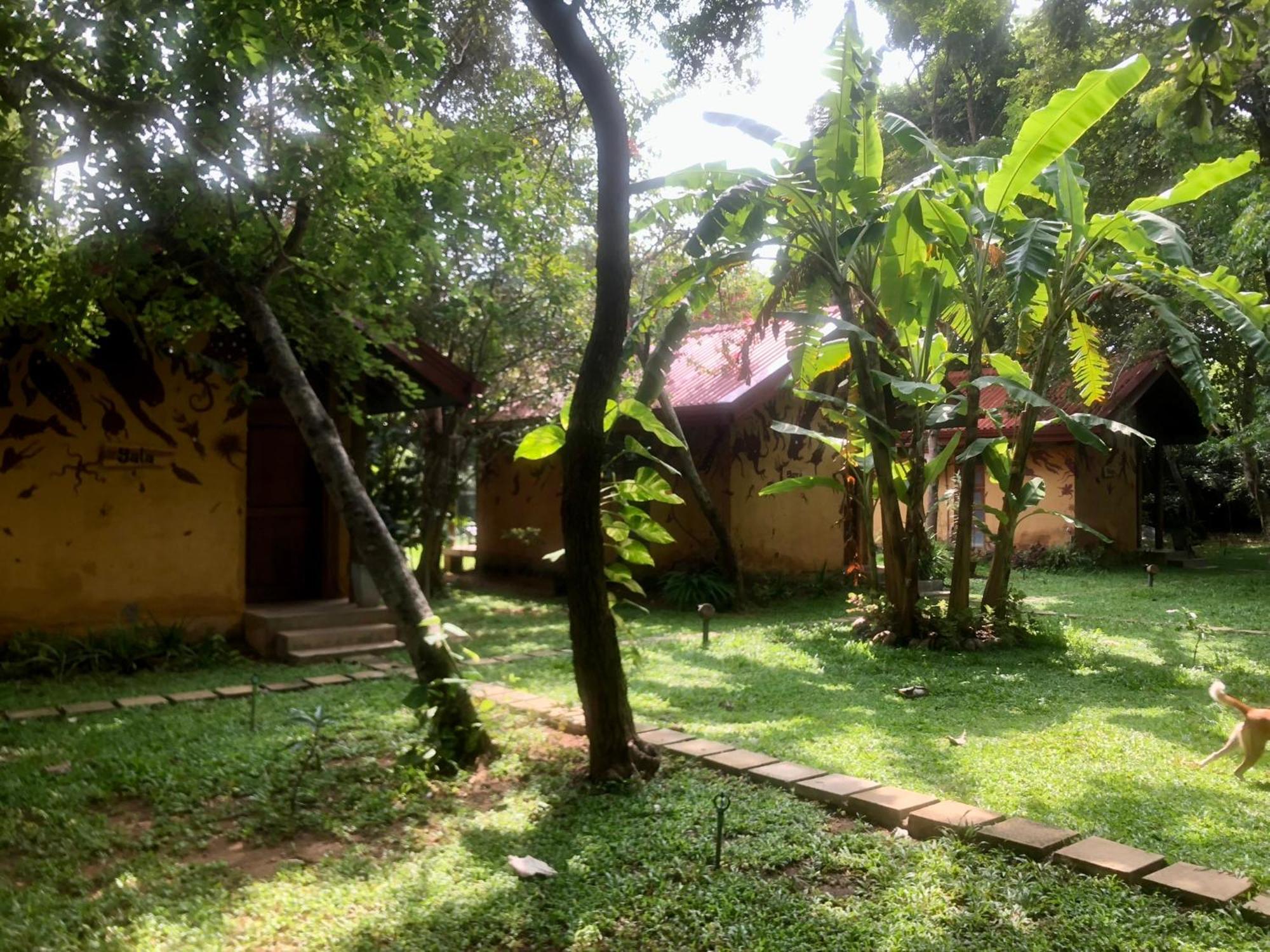 Sat Nam Village Hotel Sigiriya Exterior photo