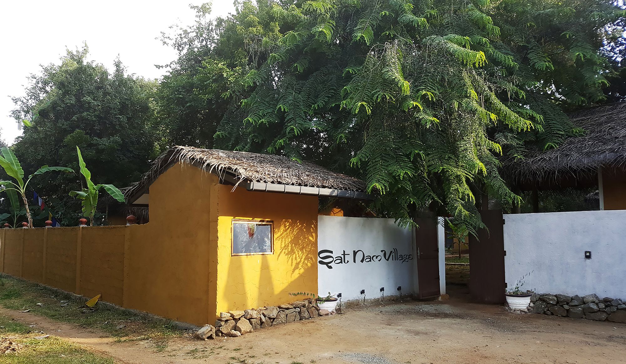 Sat Nam Village Hotel Sigiriya Exterior photo